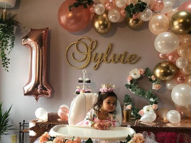 Monte a festa de 1 aninho da sua filha!