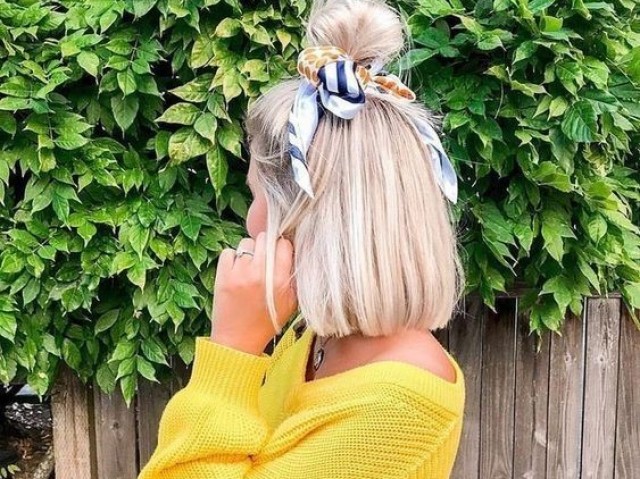 Cabelo loiro liso