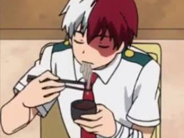 "V-vamos T-todoroki-kun?"
Fala com ele toda tímida QwQ