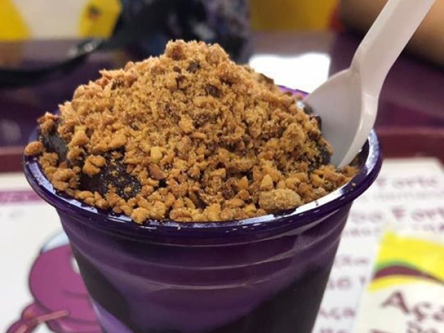 Açaí com paçoca!!
