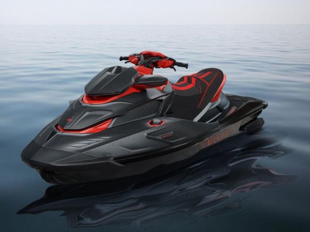 Jet ski