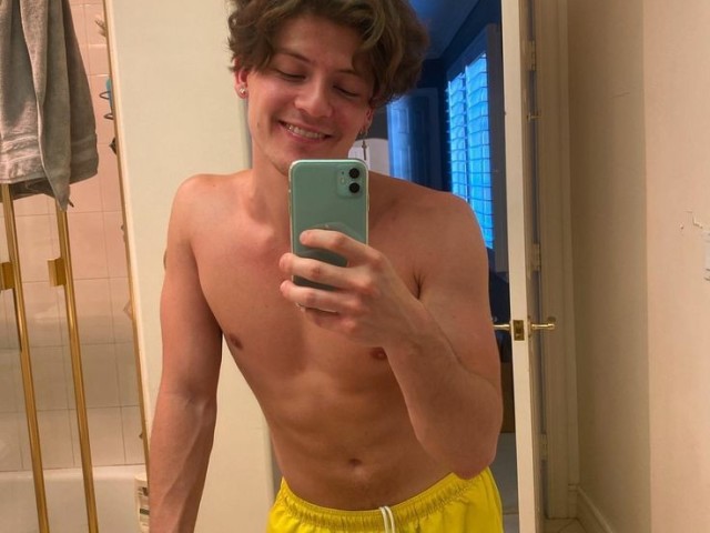Ondreaz Lopez