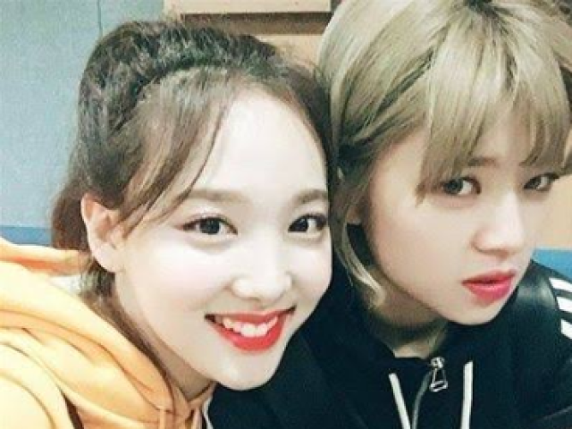 Nayeon/jeongyeon