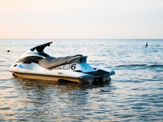 Andar de jetski