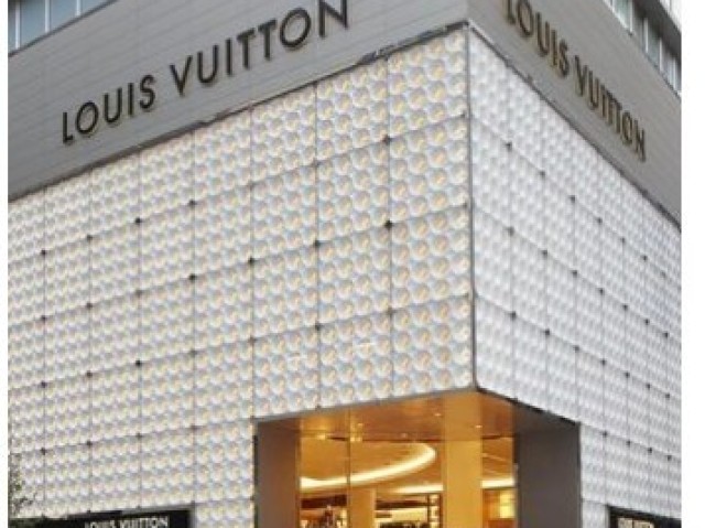 Louis Vuitton.