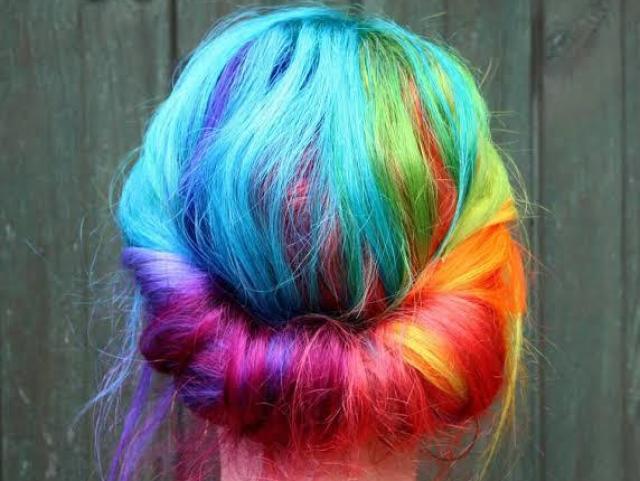Qual vai ser a cor do seu cabelo no futuro?