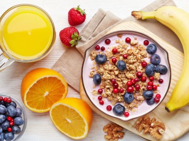 Cereal e fruta
Amoooooo