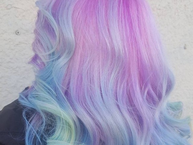 Qual cor de cabelo combina com você?