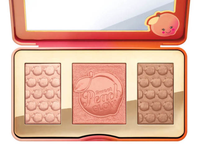 too faced
(não achei foto dos cílios)