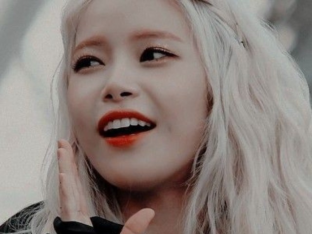 ⭐Solar - Mamamoo