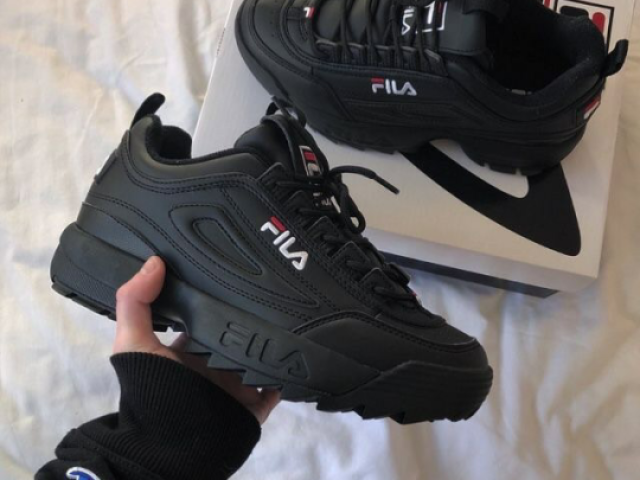 Tenis da fila ❤