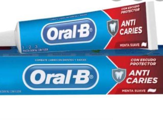 Oral B