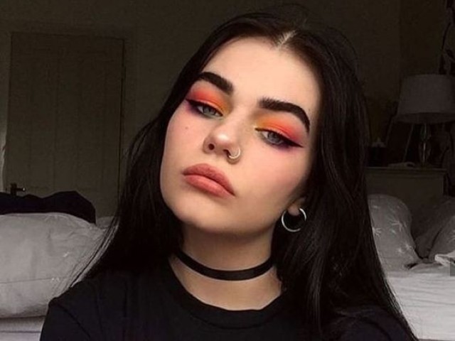 E-girl