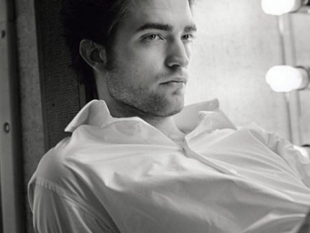 Robert Pattinson