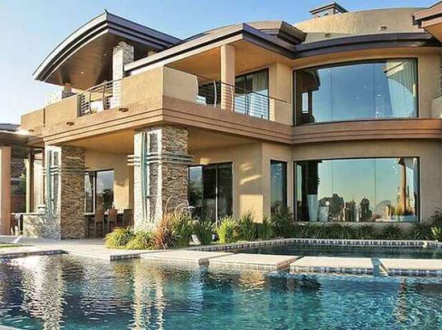 Casa Luxuosa