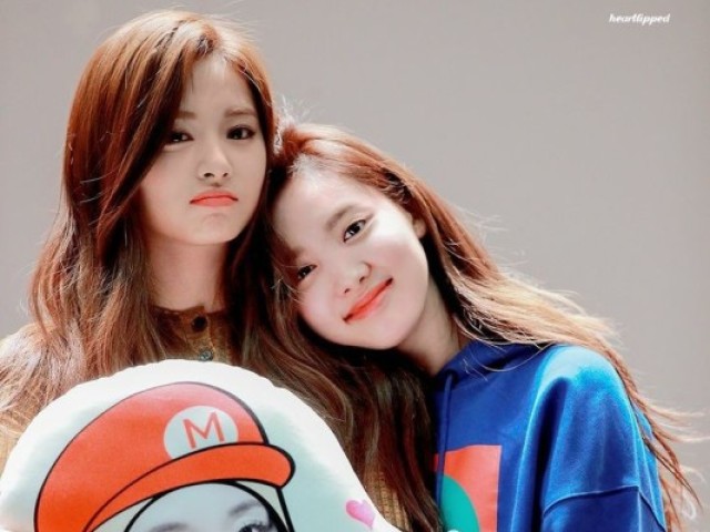 Nayeon/Tzuyu