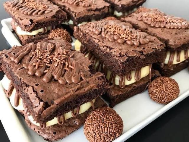 Brownie com leite ninho e nutella