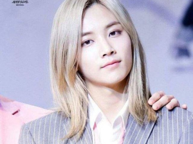 jeonghan long hair. #saudadeh