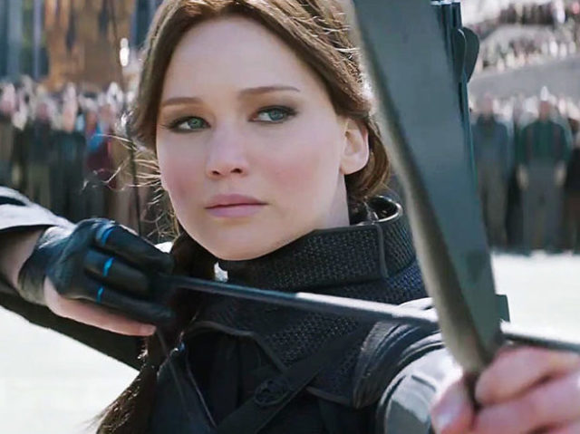 Por uma flecha de Katniss