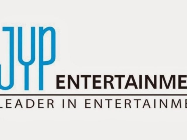 Desculpem pela imagem cortada
JYP entertainment