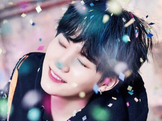 Será que você é o tipo ideal do Suga?