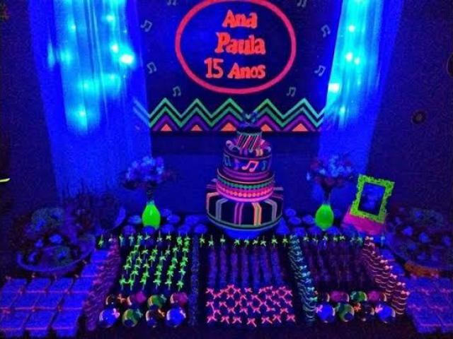 Festa de 15 anos neon