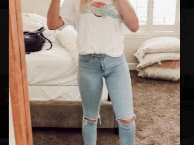 Colocaria apenas uma calça jeans e uma blusa