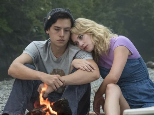 Betty e Jughead