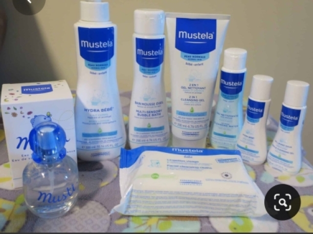 Mustela