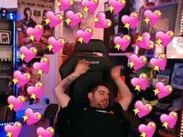 JP com ciumes: A
Eu: