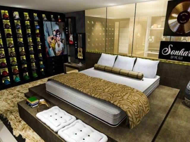 Esse quarto de funkeiro kkkkkkk