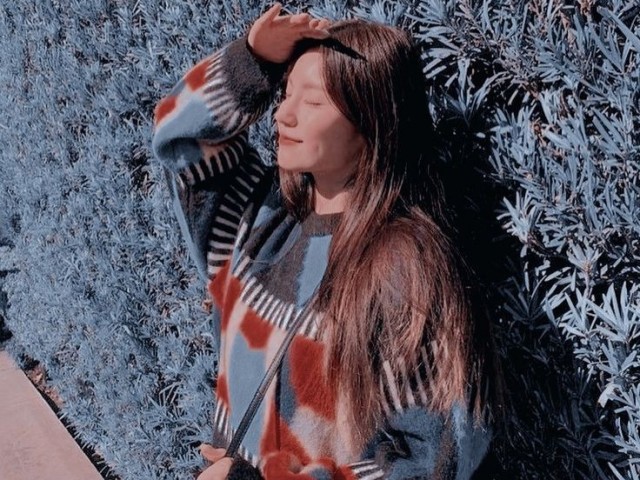 Crie seu aesthetic e te recomentarei uma música🍒