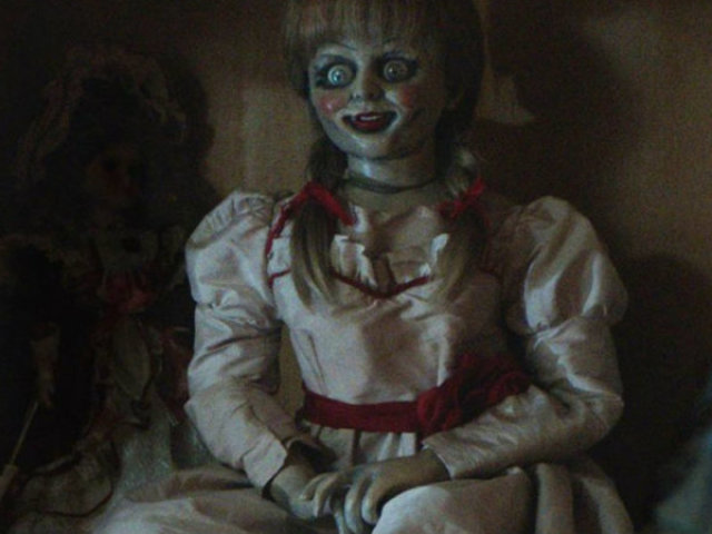 se bota nao a annabelle vai puxa seu pe de noite