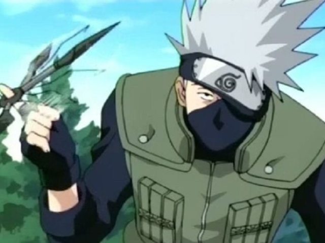 Paro de comer, pois não quero comer muito, e quero ficar bonita que nem o Kakashi U-U