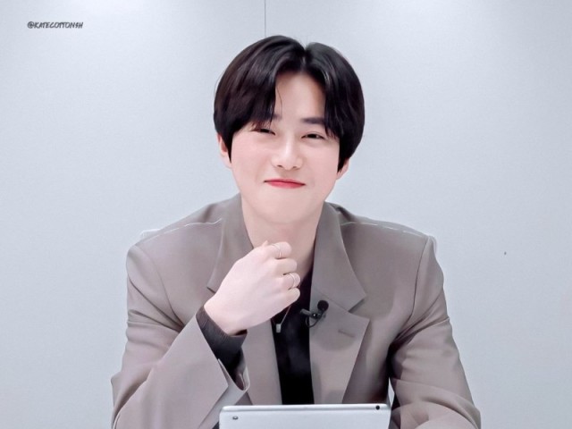 SUHO (kim junmyeon)