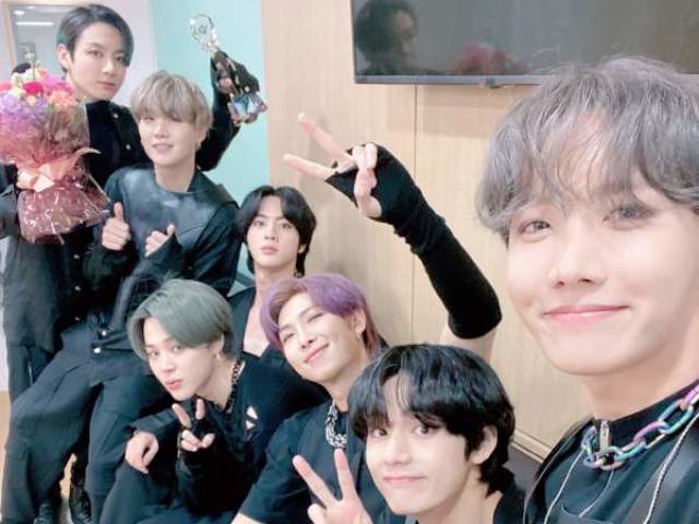 Você conhece os membros do BTS pela parte do corpo?