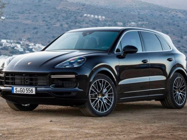 PORSCHE CAYENNE