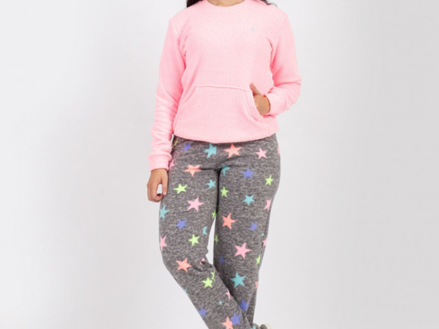 Pijama de estrelinhas neon