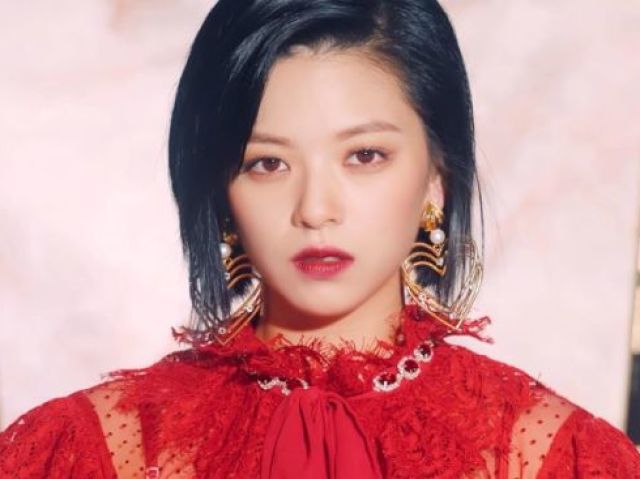 JEONGYEON