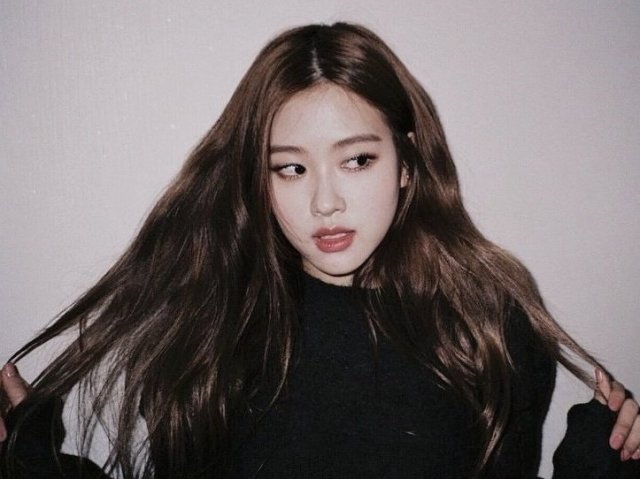 Rosé (Park Chaeyoung)