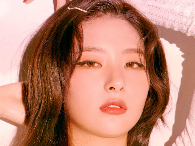 Seulgi (Kang Seul-gi)