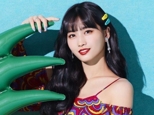 Momo Hirai
