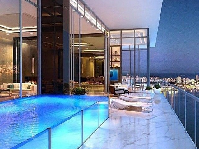 Luxuoso