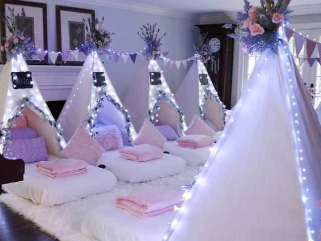 Monte sua festa do pijama e diremos quantos anos você deve ter