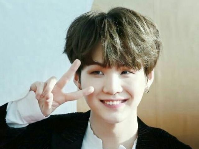 Yoongi(Suga)