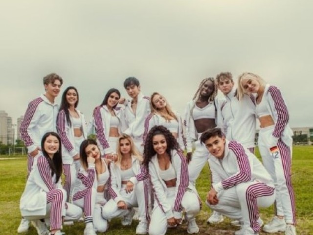 Now United ❤️ ♥️💛💯💟💧💟💟