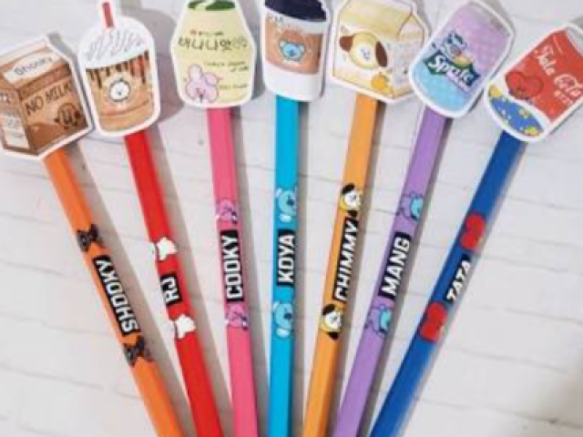 Personalizado do BT21
。°(°´ω`°)°。