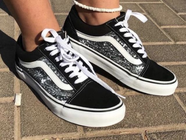 vans