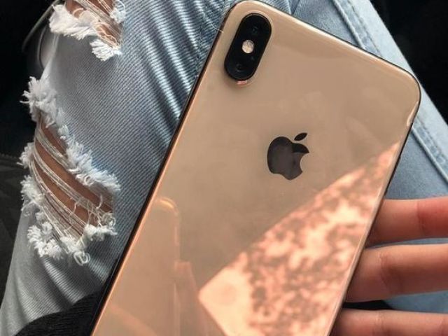 iPhone Xs