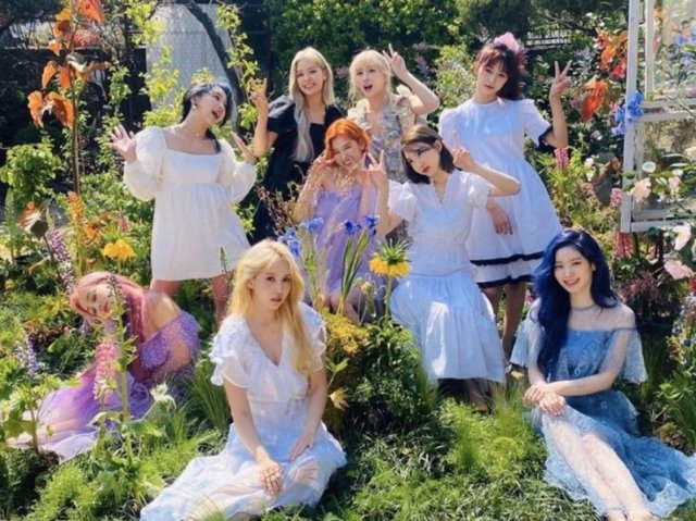 De quem do TWICE é o sorriso?